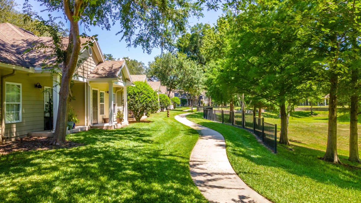 Photos and Video Spring Lake Cove Apartments Concord Rents